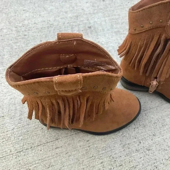 New Genuine Kids From OshKosh Boots Suede Fringe Toddler Size 5 Brown NO TAGS - Picture 6 of 7